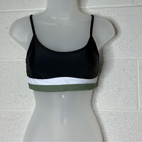 NWT Cupshe Black and green bikini top with Color-Block Design Womens Size M - Picture 1 of 7